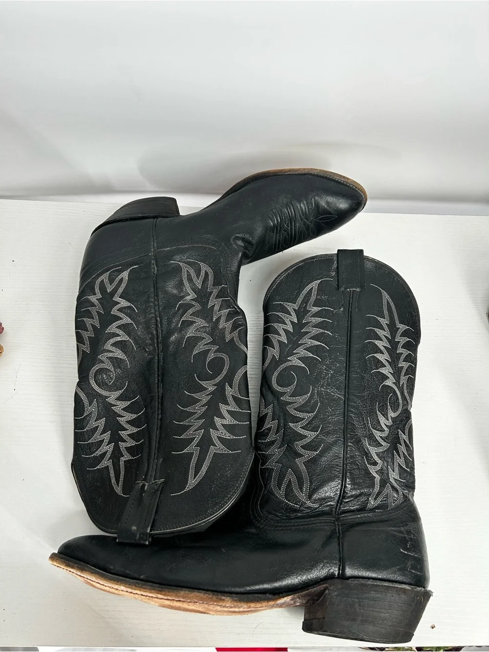 Vintage Nocona Men's size 11.5 D Black Leather Cowboy Western Boots